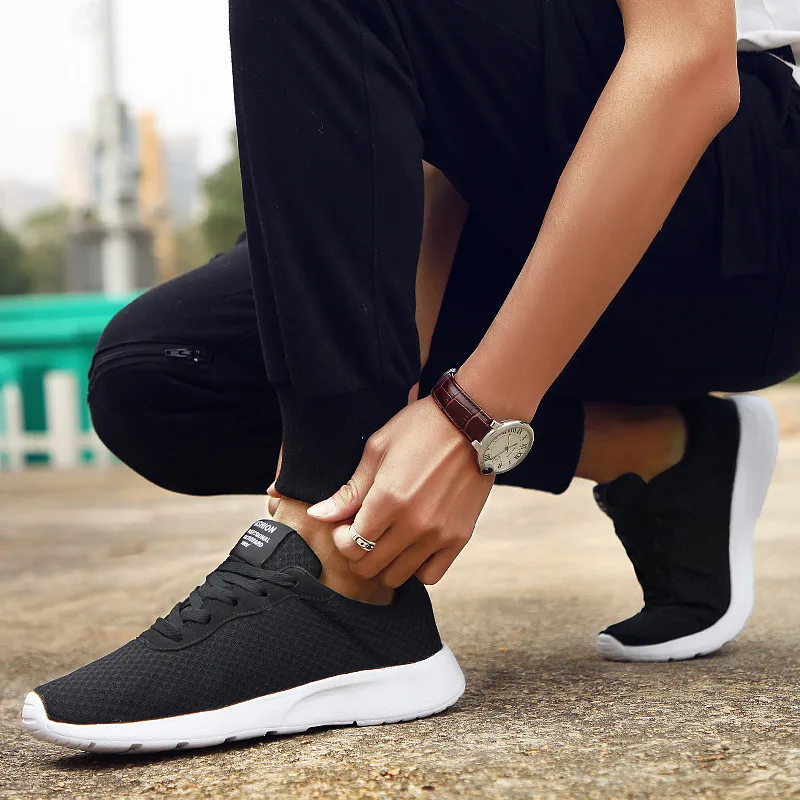 Breathable Mesh Men's Large Si - огляд і ціна Men Shoes Clearance