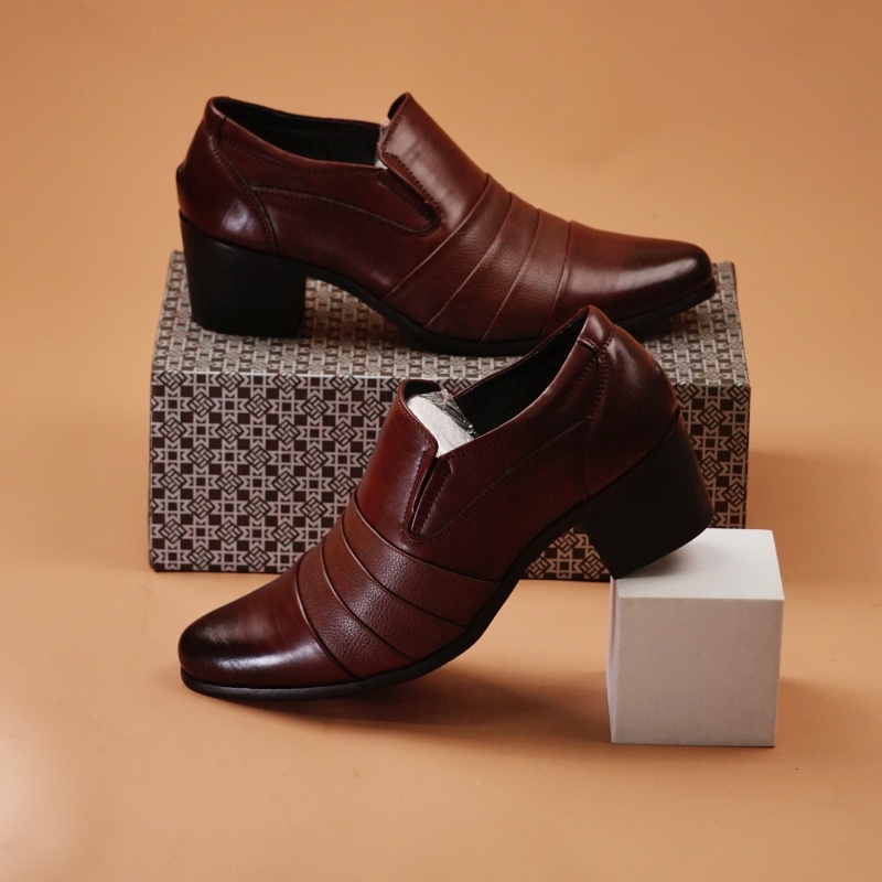 Hot Selling Men's Leather High - огляд і ціна Men Shoes Europe To Us