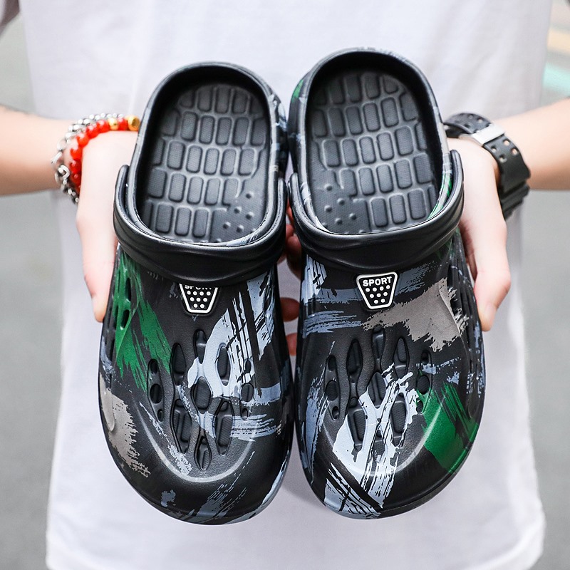 Men's Summer Camouflage Graffi - огляд і ціна Men'S Shoes Crocs