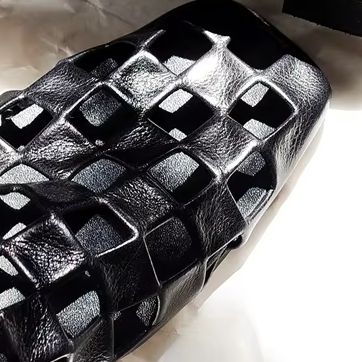 Women Black Caged Flat Sandals - огляд і ціна Men'S Shoes With Toes