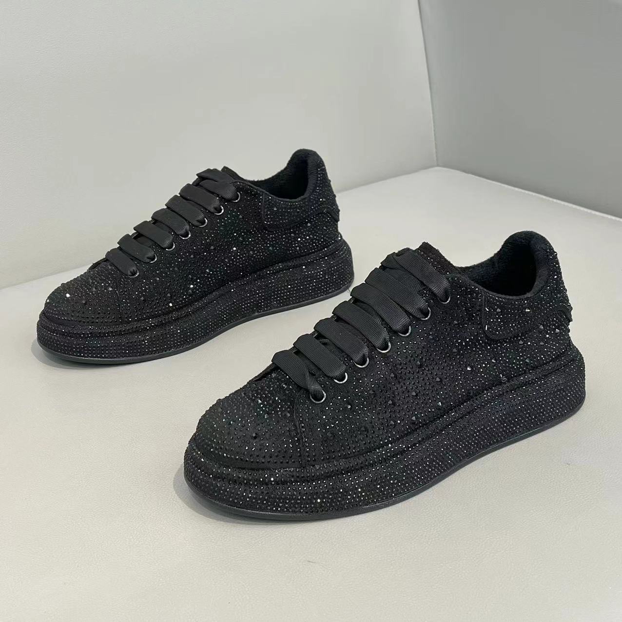 2025 Fashion Men's Casual Shoe - огляд і ціна Men Shoes Boss