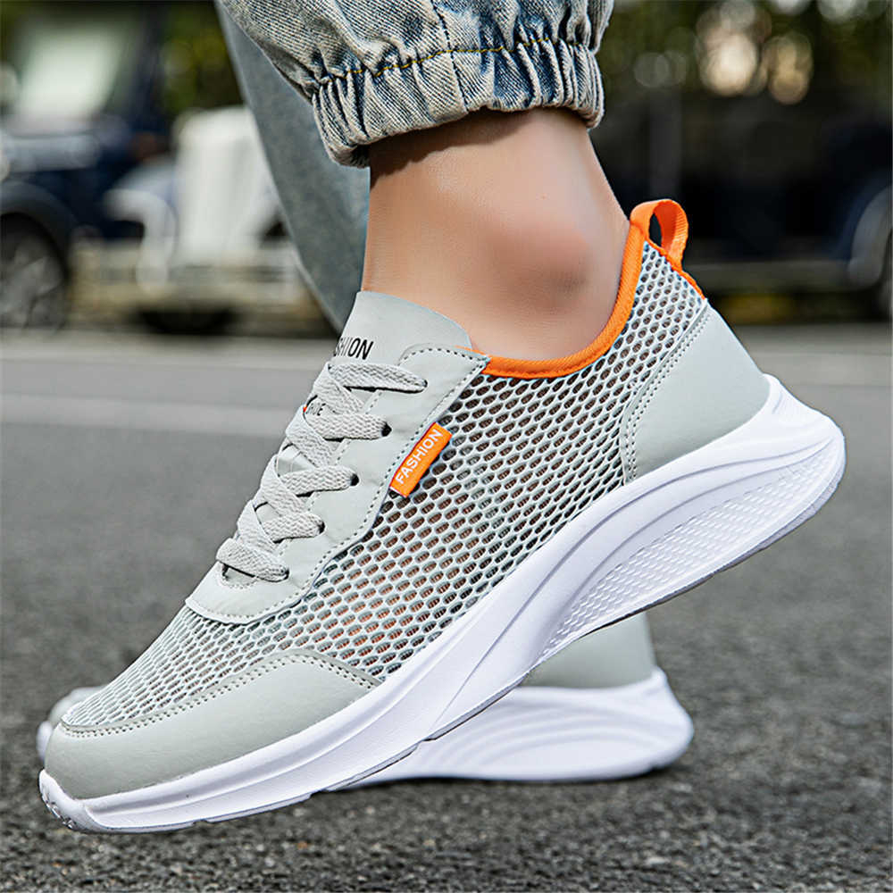 Water Green 43-44 Fashion Snea - огляд і ціна Men'S Training Shoes